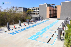 星舟快充苗栗「竹南可愛專用站」全站配置24席車位12座360kW DC快充樁